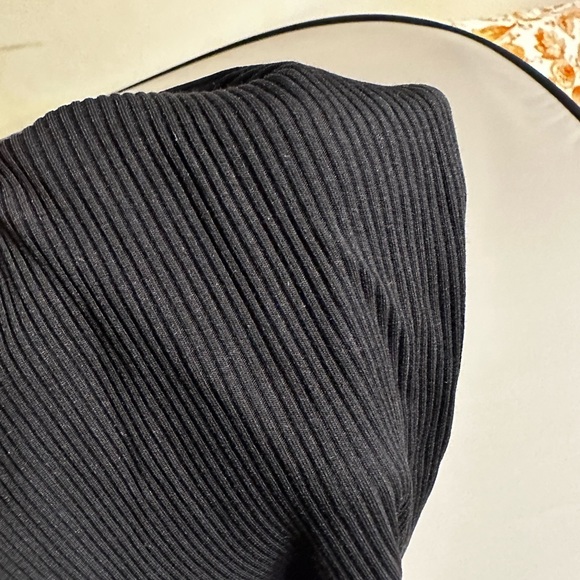 NWOT GOODIO WOMENS BEAUTIFUL BLACK COLOR TANK TOP SIZE M - Picture 6 of 8